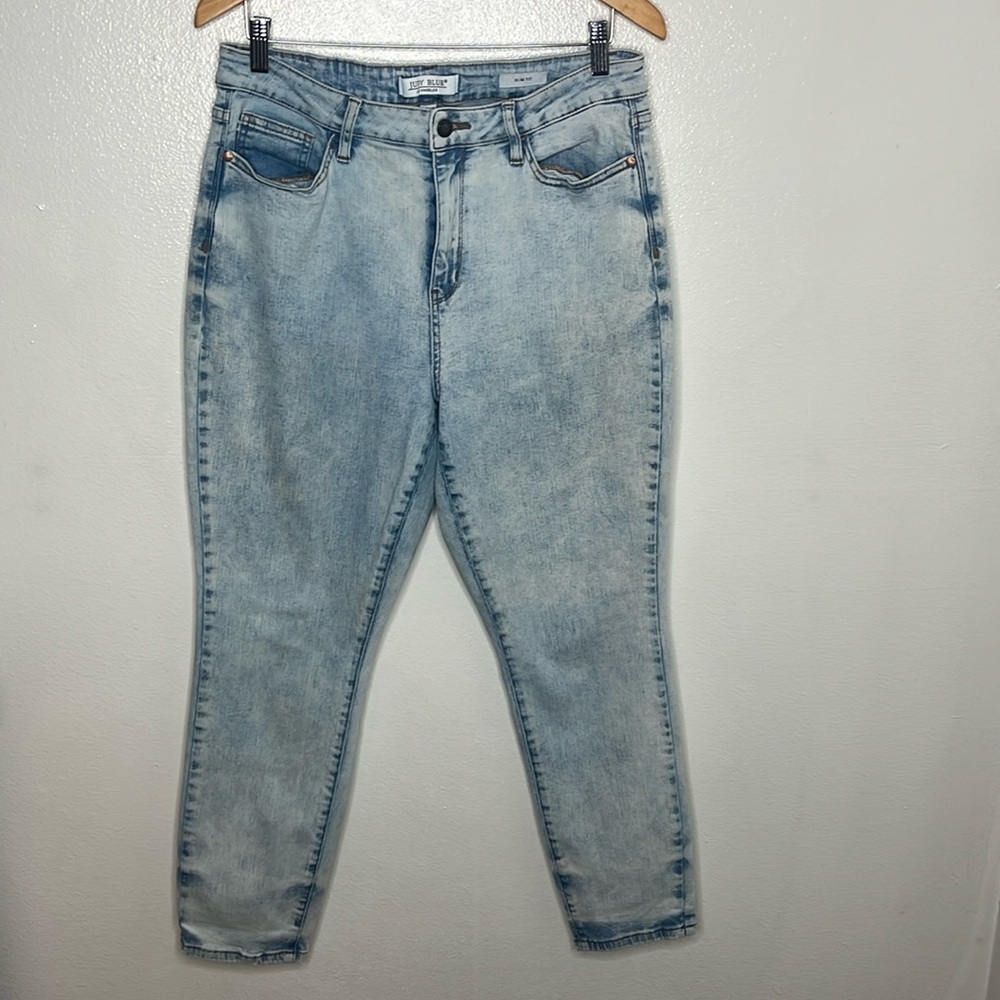Judy Blue Acid Wash Slim Fit Stretch Jeans Women Size 15/32 BLEMISH